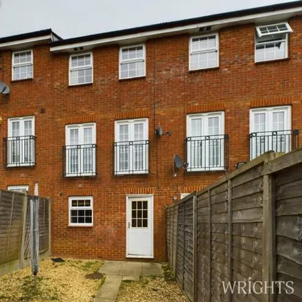 Buy this 3 bed townhouse on Merrick Close in North Hertfordshire, SG1 6GH