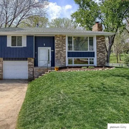 Buy this 3 bed house on 918 South 216th Street in Omaha, NE 68022