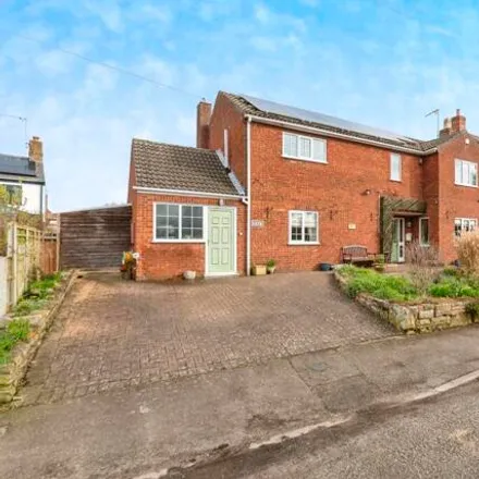 Buy this 5 bed house on Piper Holt Farm in Station Road, Billingborough