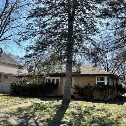 Buy this 3 bed house on 14401 Des Plaines Street in Harvey, IL 60426