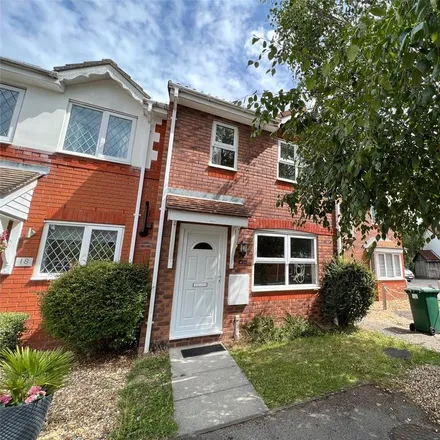 Rent this 2 bed townhouse on 35 Hulton Close in Waterside Park, Southampton