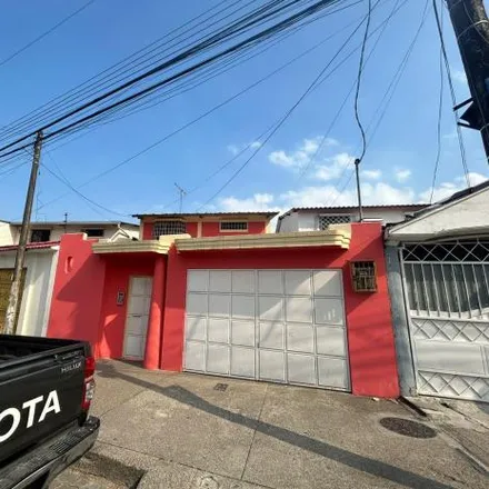Buy this studio house on Avenida 11 NO in 090607, Guayaquil