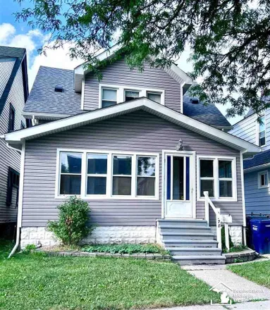 Buy this 2 bed house on 1378 Euclid Street in Lincoln Park, MI 48146