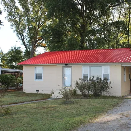 Buy this 3 bed house on Ruth Avenue in Ahoskie, Hertford County