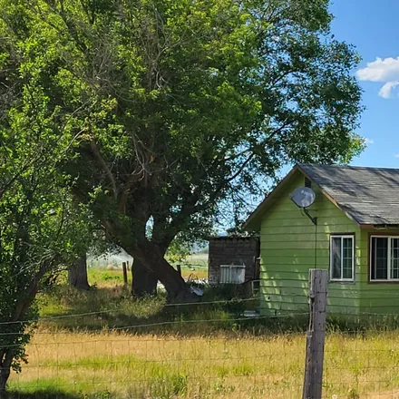 Buy this 3 bed house on 10694 Homedale Road in Klamath County, OR 97603