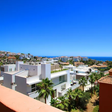 Image 3 - Riviera del Sol, Autovía del Mediterráneo, 29650 Mijas, Spain - Apartment for sale