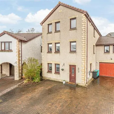 Buy this 5 bed townhouse on Tolmount Drive in Dunfermline, KY12 7YB