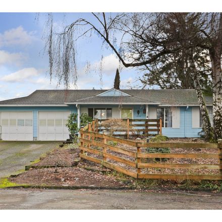 Rent this 3 bed house on 1203 Northwest 55th Loop in Vancouver, WA 98663