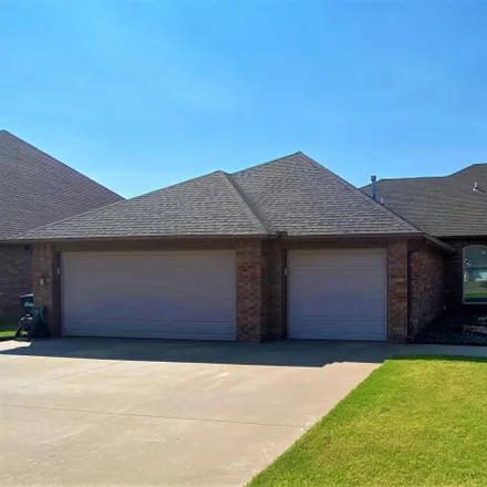 Buy this 3 bed house on 4603 Sunshine Circle in Enid, OK 73703