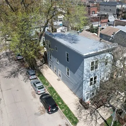 Image 4 - 2058 West Erie Street, Chicago, IL 60612, USA - House for sale