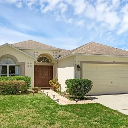Rent this 3 bed house on 318 Pleasant Gardens Drive in Orange County, FL 32703