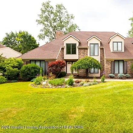 Buy this 5 bed house on 1075 Applegate Ln in East Lansing, Michigan