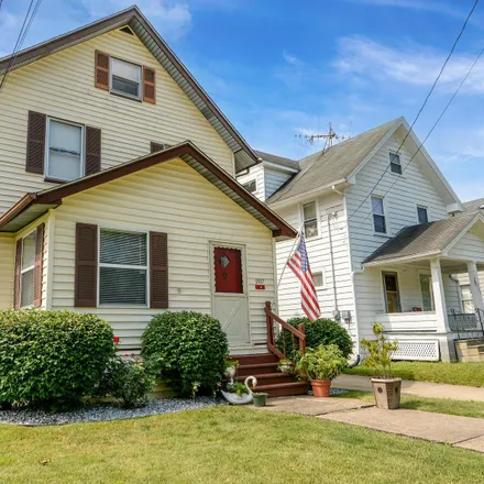 Buy this 3 bed house on Sheridan & Pointview in Pointview Avenue, Youngstown