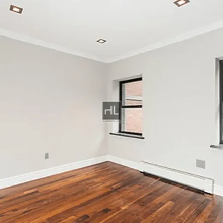 Rent this 4 bed apartment on Permanent Mission of Ukraine to the United Nations in 220 East 51st Street, New York