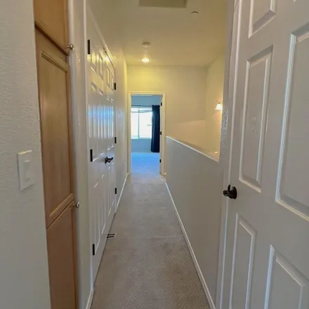 Image 3 - 3068 Sterling Ridge circle, Sparks, NV 89431, USA - Apartment for rent