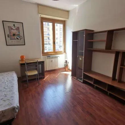 Image 4 - Via Fratelli Rosselli 2, 20139 Milan MI, Italy - Apartment for rent