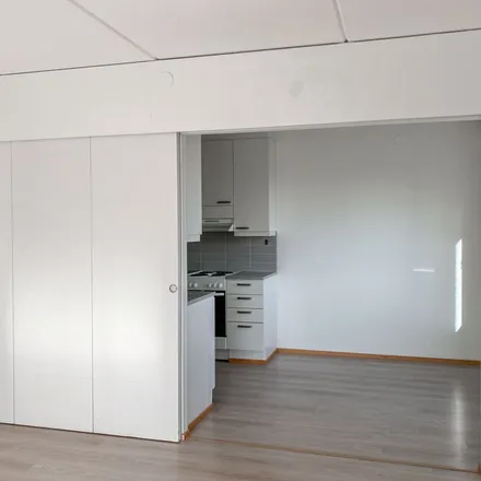 Rent this 3 bed apartment on Hartaantie 12 in 90500 Oulu, Finland