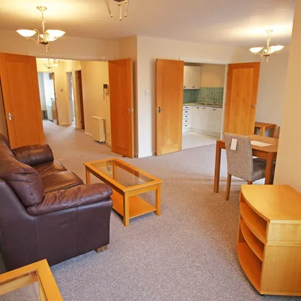 Rent this 2 bed apartment on Adventurers Quay in Cardiff, CF10 4NS