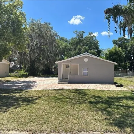 Buy this 3 bed house on 1016 Hazzard Avenue in Eustis, FL 32726