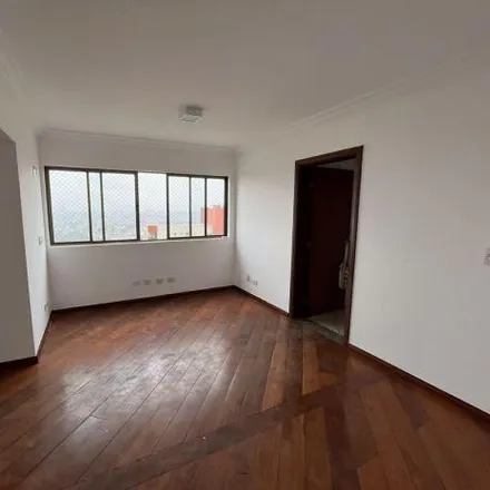 Rent this 3 bed apartment on Rua João Sampaio in Champagnat, Londrina - PR