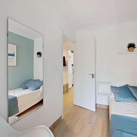 Image 9 - Paseo de Ruiseñores, 2, 50006 Zaragoza, Spain - Apartment for rent