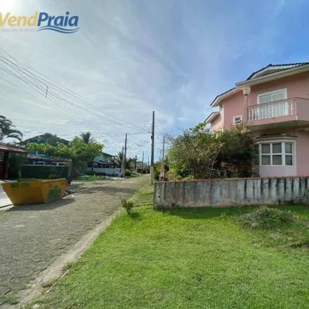 Buy this 4 bed house on Avenida Emílio Granato in Canto do Mar, São Sebastião - SP