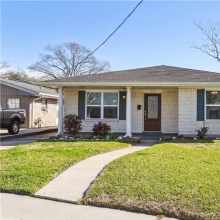 Rent this 3 bed house on 4940 Ithaca Street in Willowdale, Metairie