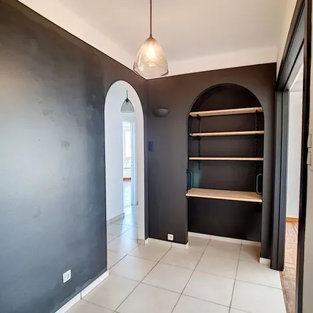 Rent this 3 bed apartment on Avenue Jules Henin 32 in 6000 Charleroi, Belgium