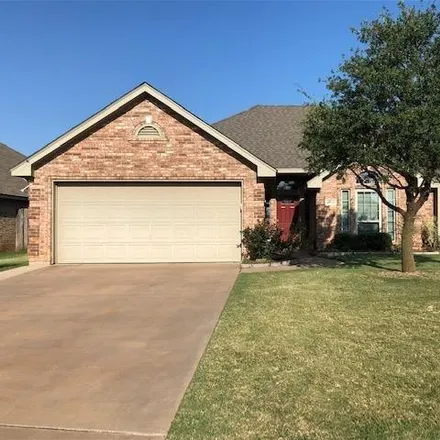 Rent this 3 bed house on 4800 Pinehurst Drive in Allendale, Wichita Falls