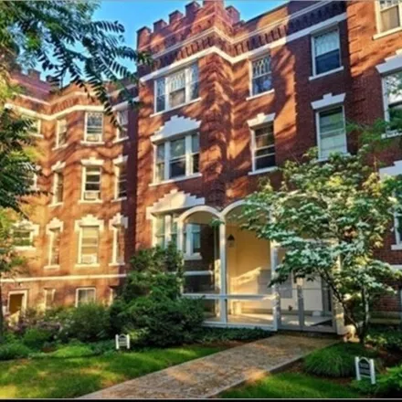 Rent this 1 bed condo on 2;4;6 Arlington Street in Cambridge, MA 02140