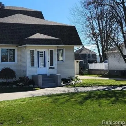 Image 2 - 38906 Pardee Street, Saint Clair Haven, Harrison Township, MI 48045, USA - House for sale