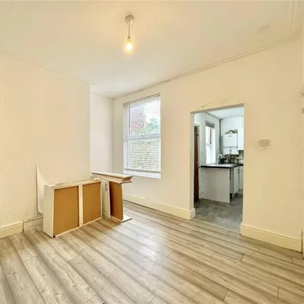 Image 3 - Hampstead Road, Liverpool, L6 8ND, United Kingdom - House for sale