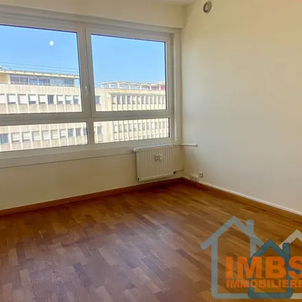 Rent this 4 bed apartment on 31 Rue du Fossé des Tanneurs in 67000 Strasbourg, France
