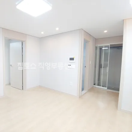 Image 2 - 서울특별시 강남구 논현동 136-14 - Apartment for rent