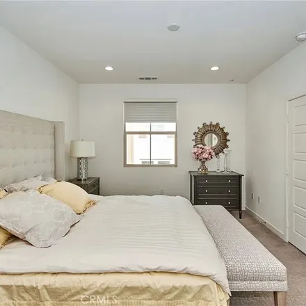 Image 2 - 20984 Cornerstone Drive, Walnut, CA 91789, USA - Townhouse for rent