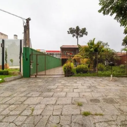 Buy this 4 bed house on Avenida Prefeito Erasto Gaertner 1261 in Bacacheri, Curitiba - PR