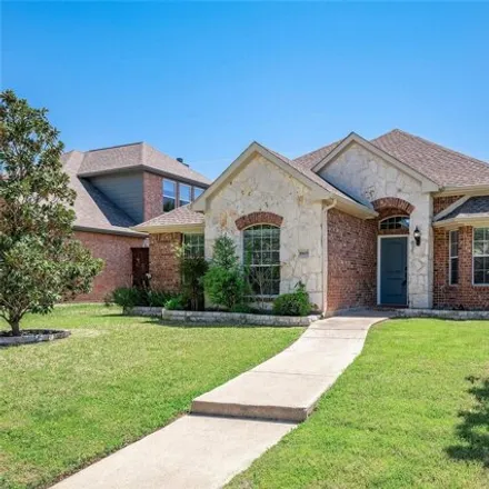 Buy this 3 bed house on 10603 Bancroft Lane in Frisco, TX 75035