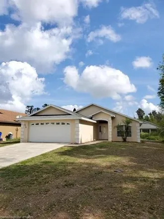 Rent this 3 bed house on 214 Northwood Road in Sebring, FL 33870