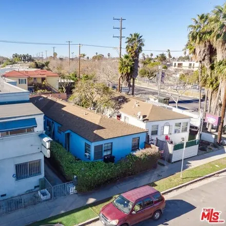 Buy this 3 bed house on Abbot Kinney & Venice in Abbot Kinney Boulevard, Los Angeles