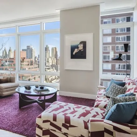 Buy this 3 bed condo on 208 Amsterdam Avenue in New York, NY 10023