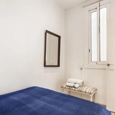 Rent this 2 bed apartment on Carrer de Londres in 3, 08001 Barcelona