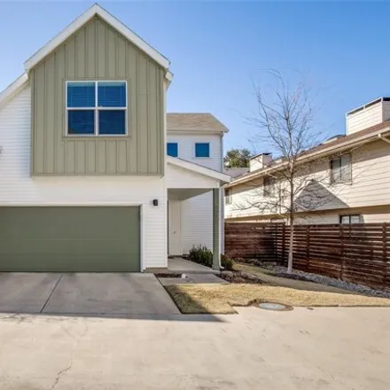 Buy this 3 bed house on 6603 East Lovers Lane in Dallas, TX 54231
