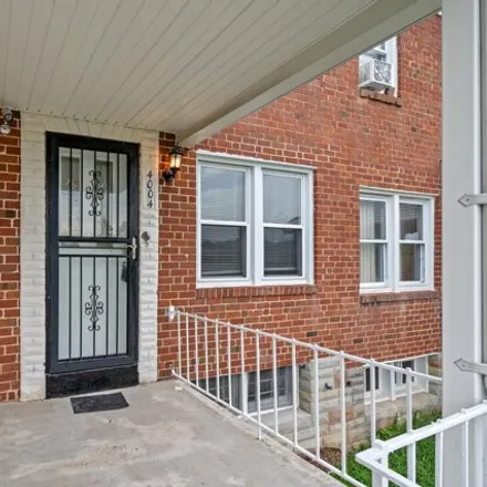 Image 3 - 4004 Rexmere Road, Baltimore, MD 21218, USA - Townhouse for sale