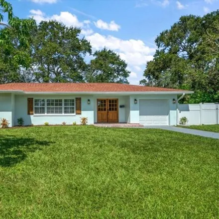 Buy this 3 bed house on 1736 Golf View Drive in Belleair, Pinellas County
