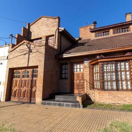 Buy this 4 bed house on Maipú in Nuevo Quilmes, B1876 AWD Don Bosco