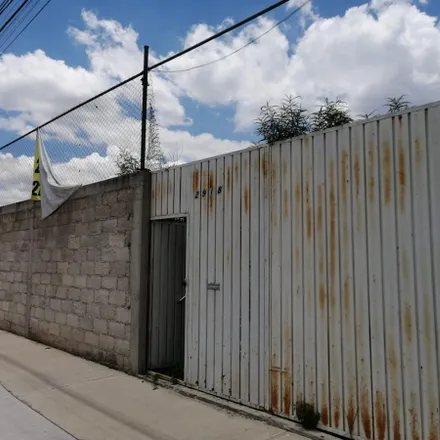 Rent this studio house on Gimnasio Ibero Puebla in Avenida del Sol, 72197