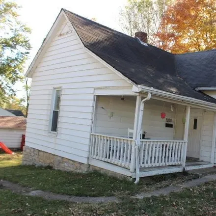 Buy this 3 bed house on 1020 West Cherry Street in Troy, MO 63379