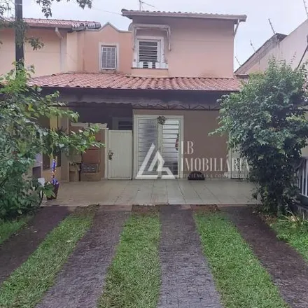 Buy this 2 bed house on Estrada do Limoeiro in Jardim Dora, Jacareí - SP