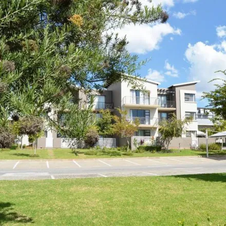 Image 8 - Fourways High School, Fisant Avenue, Johannesburg Ward 115, Randburg, 2068, South Africa - Apartment for rent