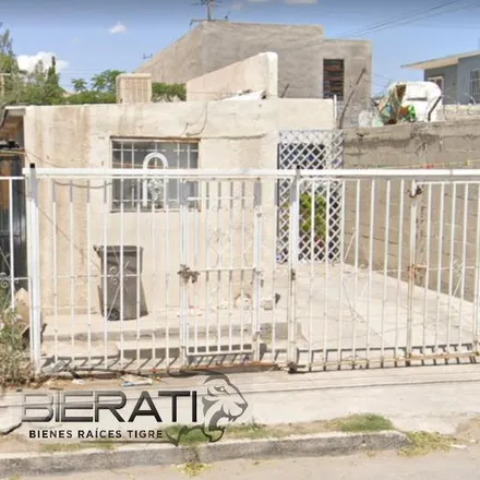 Buy this studio house on Calle Valle del Cedro in 32580 Ciudad Juárez, CHH